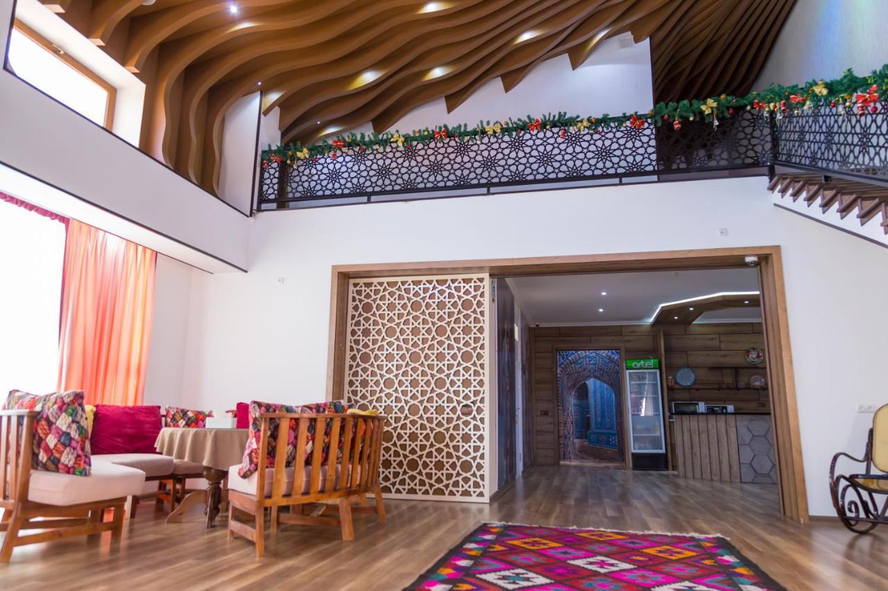 Manija Hostel Samarkand Exteriör bild